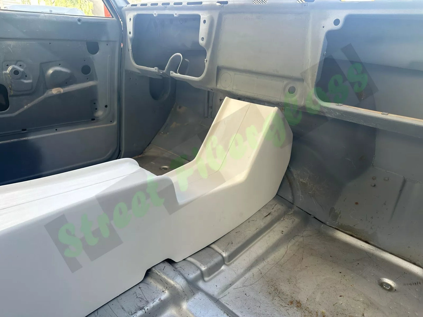1967 - 1972 Chevrolet - C10 pickup center console, fiberglass