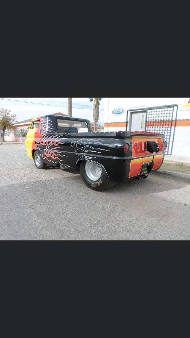 Dodge – Street Fiberglass